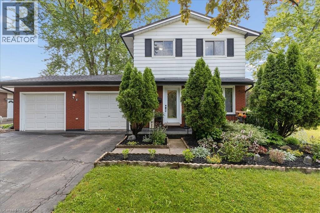 MLS® listing #29918986 for sale located at 45 ARROWHEAD Crescent