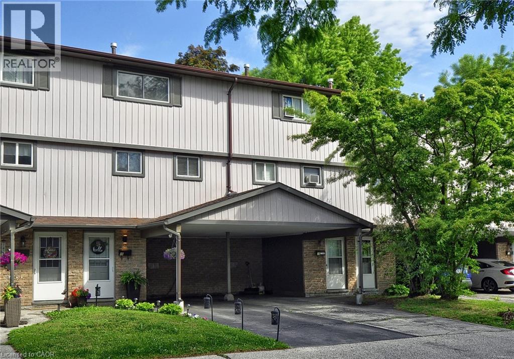 MLS® listing #29919818 for sale located at 43 THALER Avenue Unit# 15