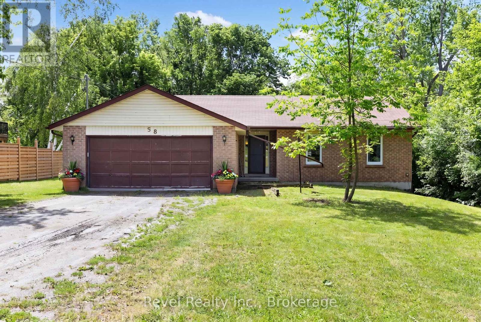 MLS® listing #29920934 for sale located at 58 VERNA DRIVE