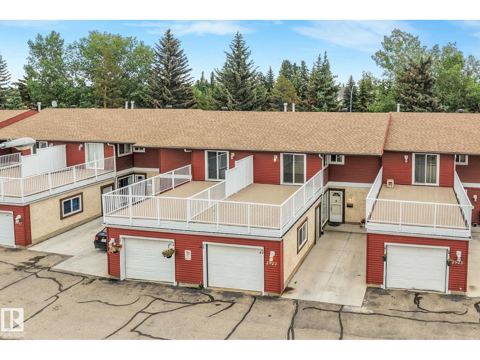 MLS® listing #29921470 for sale located at 2921 130 AV NW