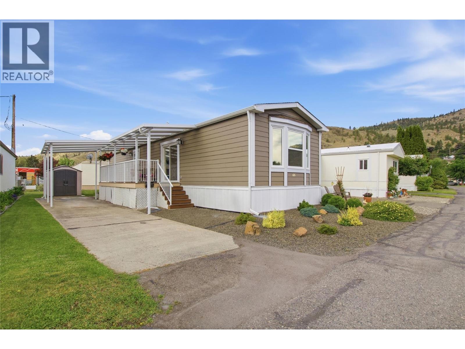 MLS® listing #29921904 for sale located at 2400 Oakdale Way Unit# 66