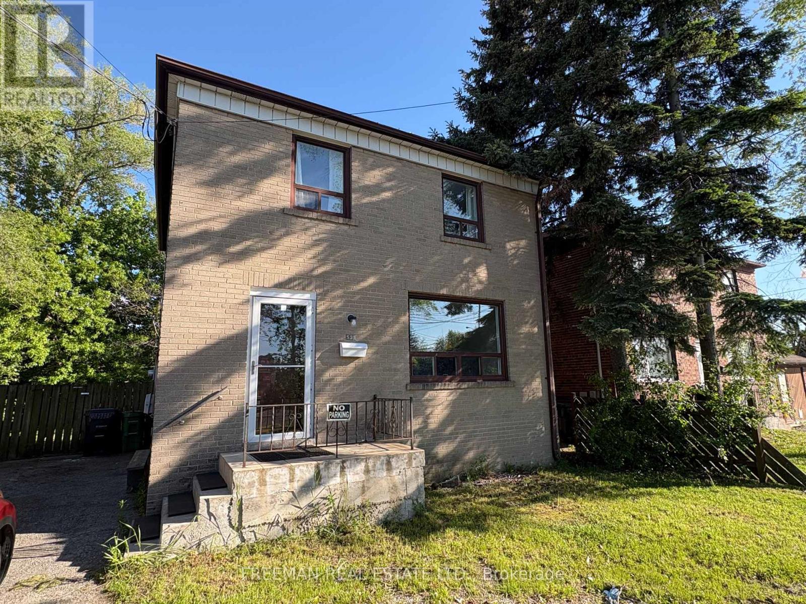 MLS® listing #29923781 for sale located at 535 LAWRENCE AVENUE W