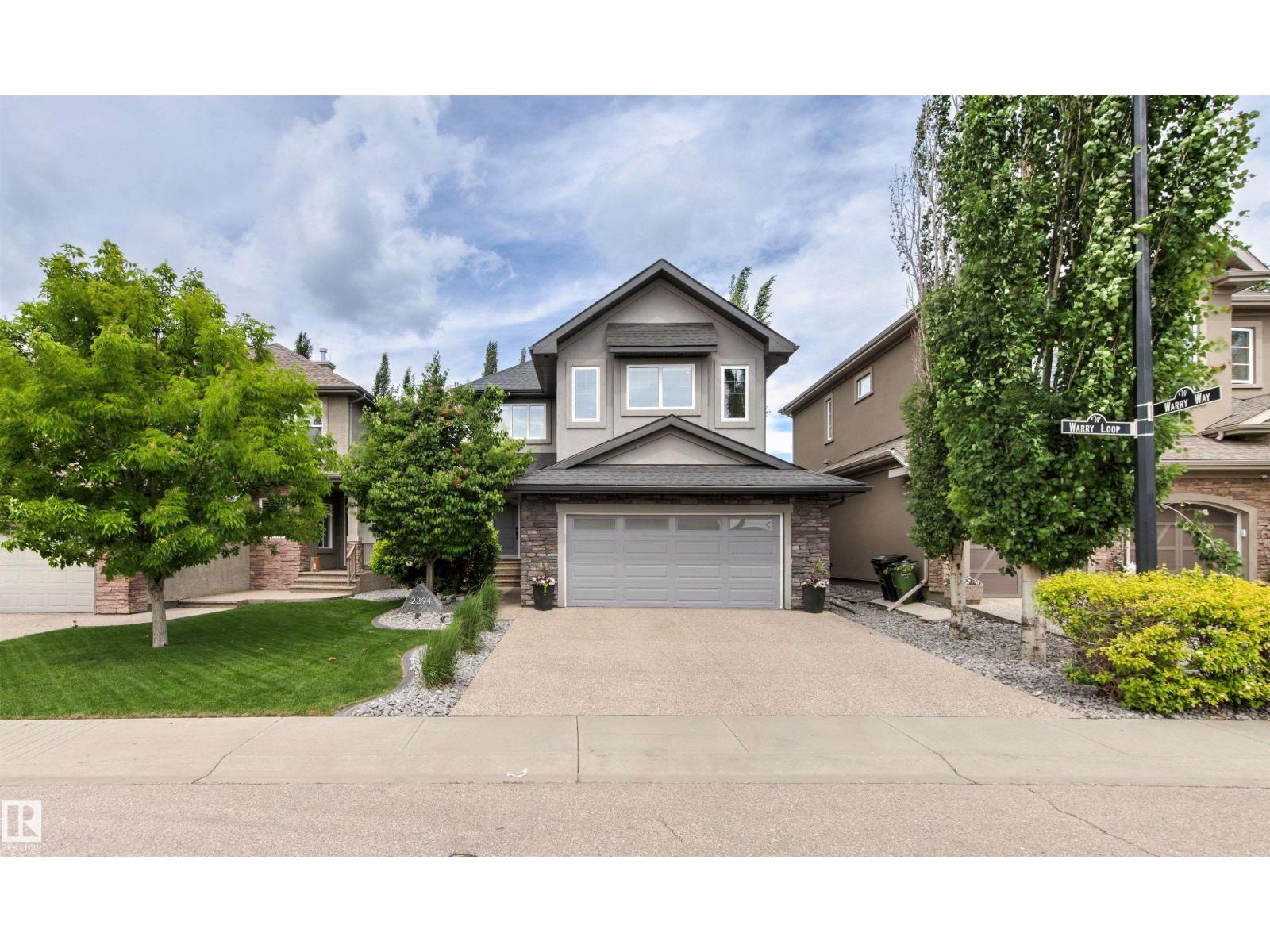 MLS® listing #29924298 for sale located at 2294 WARRY LO SW