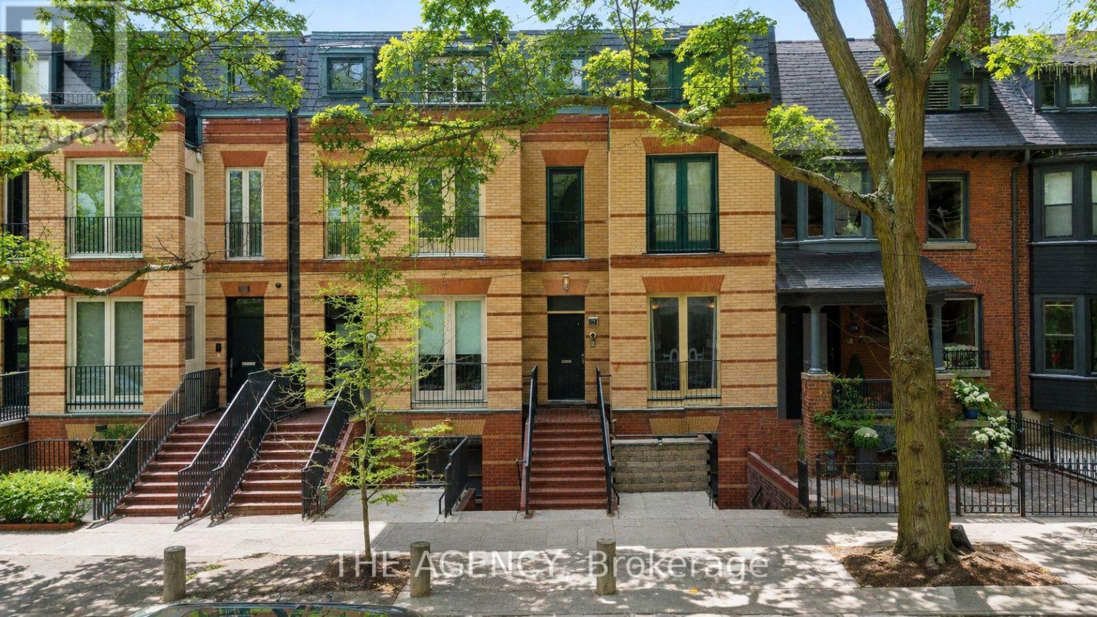 MLS® listing #29924593 for sale located at B&C - 116 HAZELTON AVENUE