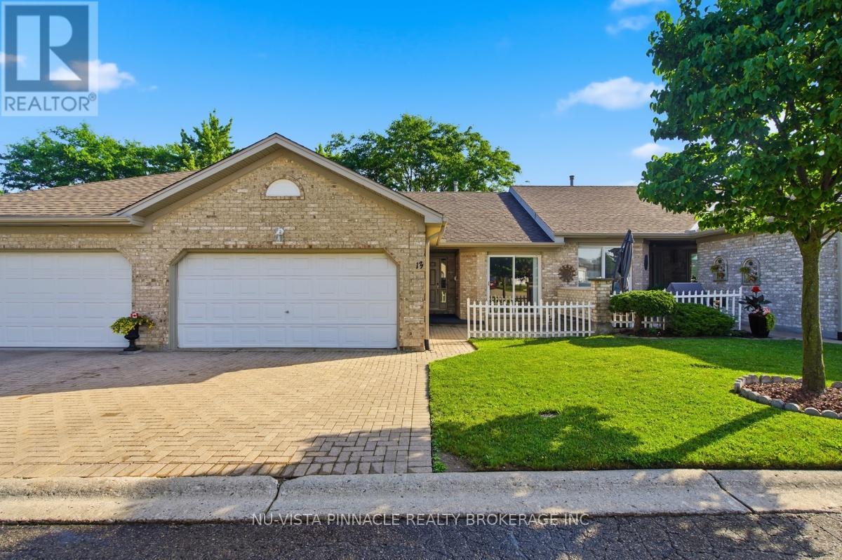 MLS® listing #29926822 for sale located at 13 - 825 SHELBORNE STREET