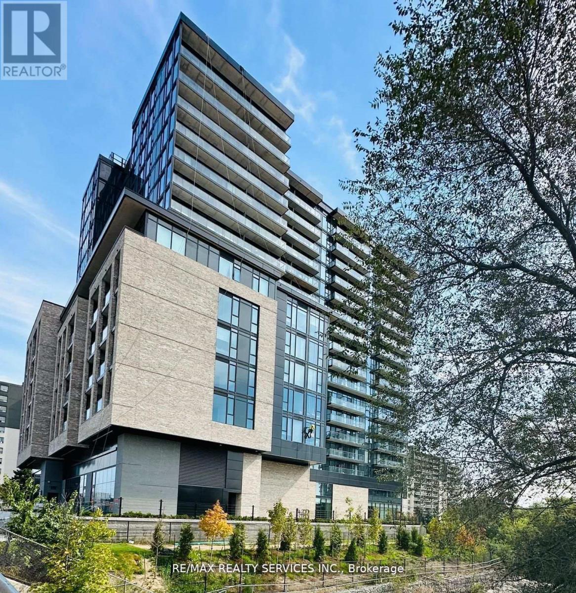 MLS® listing #29926870 for sale located at 409 - 86 DUNDAS STREET E