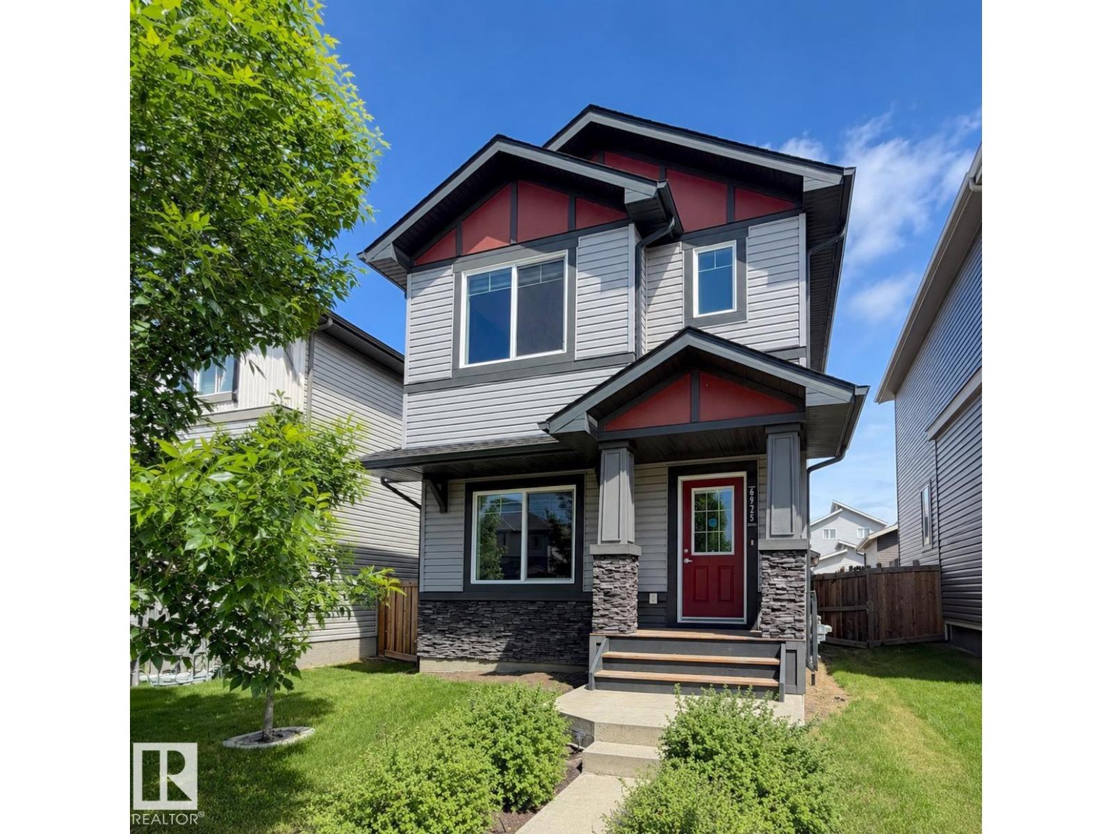 MLS® listing #29926968 for sale located at 6925 CARDINAL WD SW