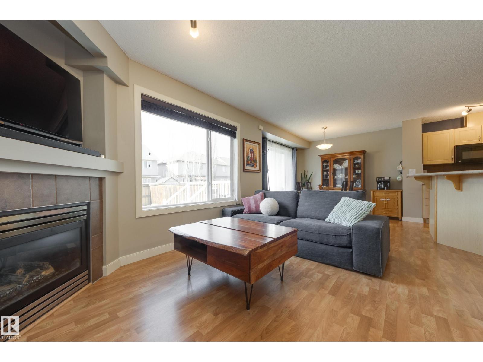 MLS® listing #29928564 for sale located at 9456 STEIN WY NW