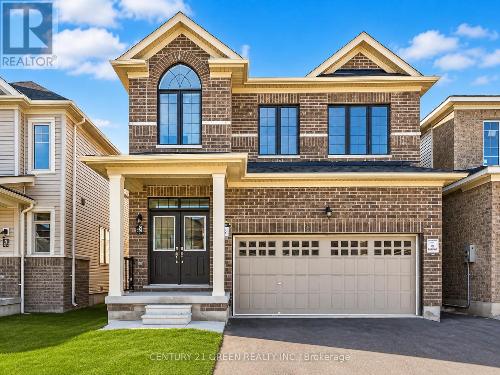 MLS® listing #29930503 for sale located at 41 DURHAM AVENUE