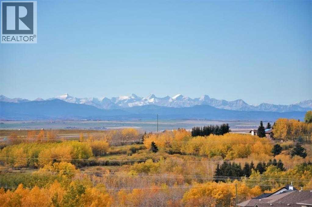 MLS® listing #29932719 for sale located at 76 Rockywood Park NW
