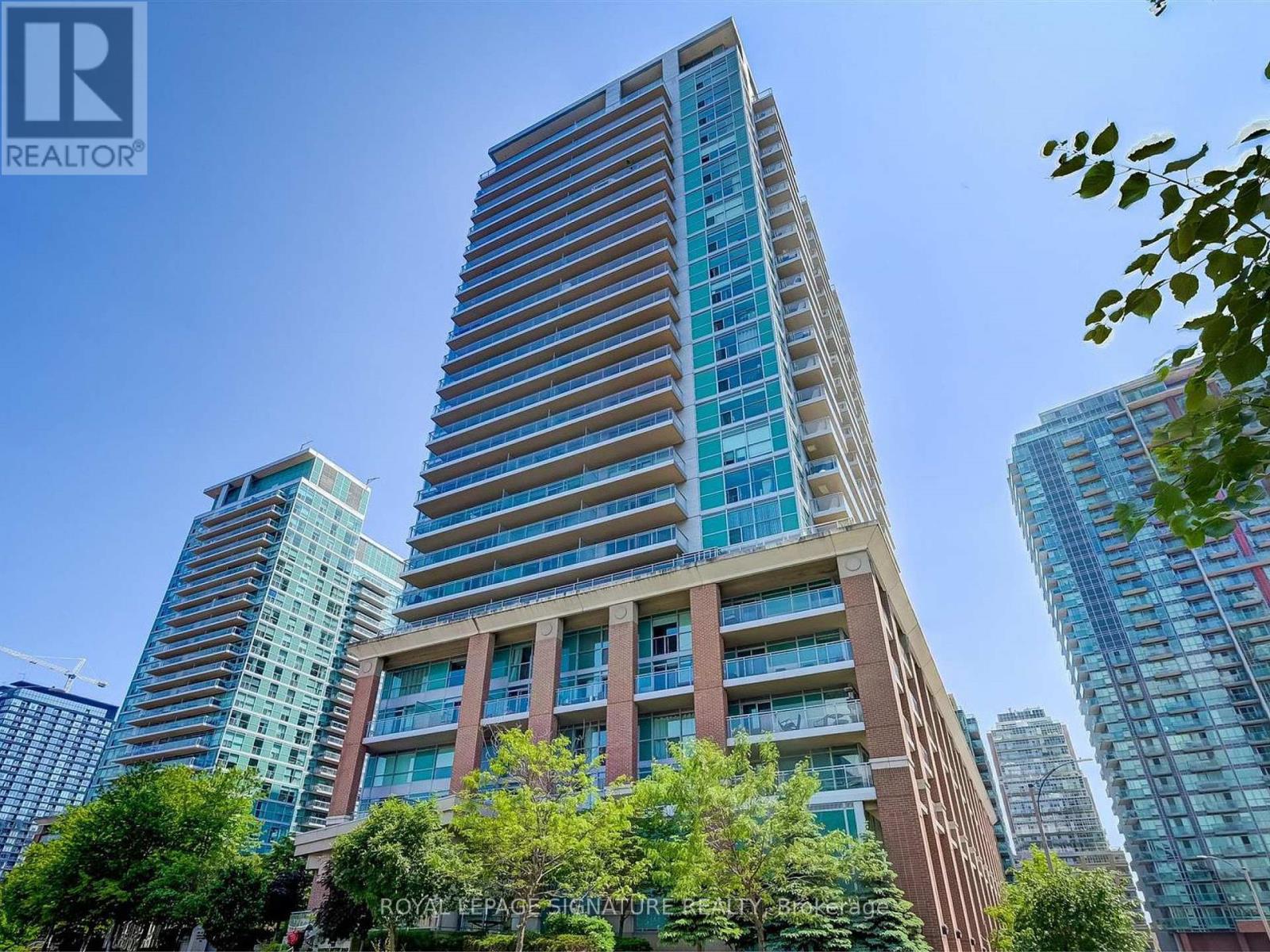 MLS® listing #29933730 for sale located at LPH06 - 100 WESTERN BATTERY ROAD