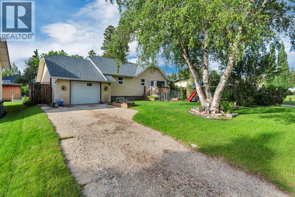 MLS® listing #29933911 for sale located at 4520 36 Avenue