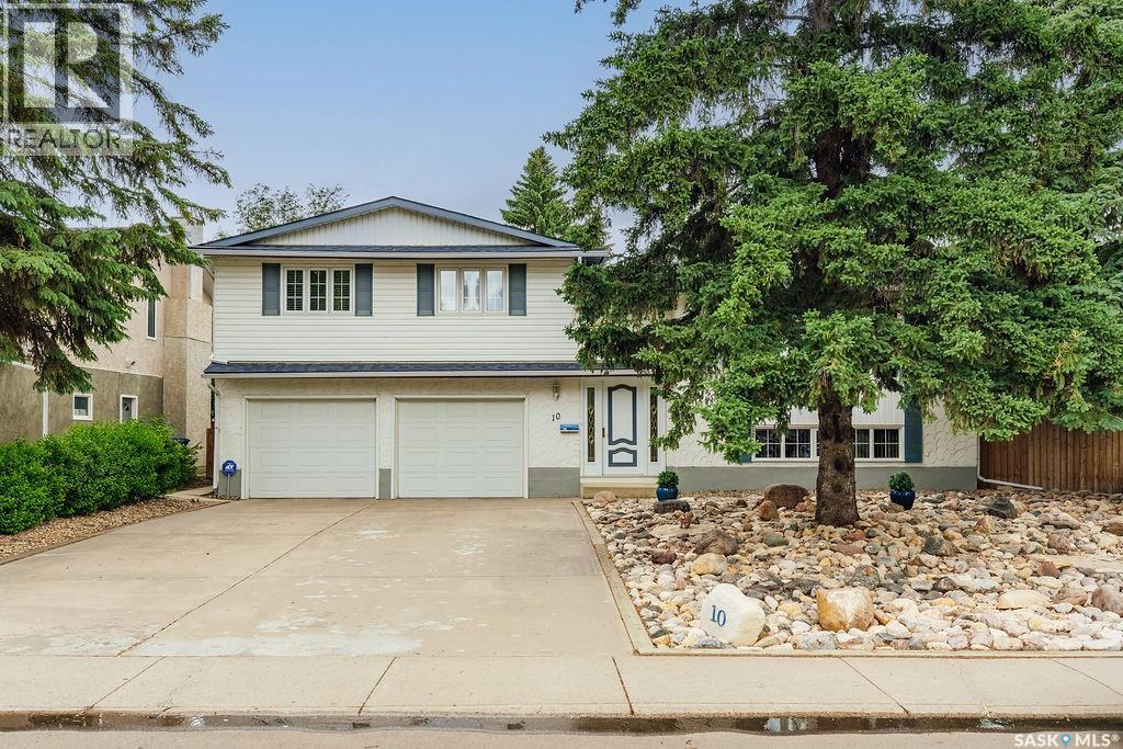 MLS® listing #29934154 for sale located at 10 Capilano DRIVE