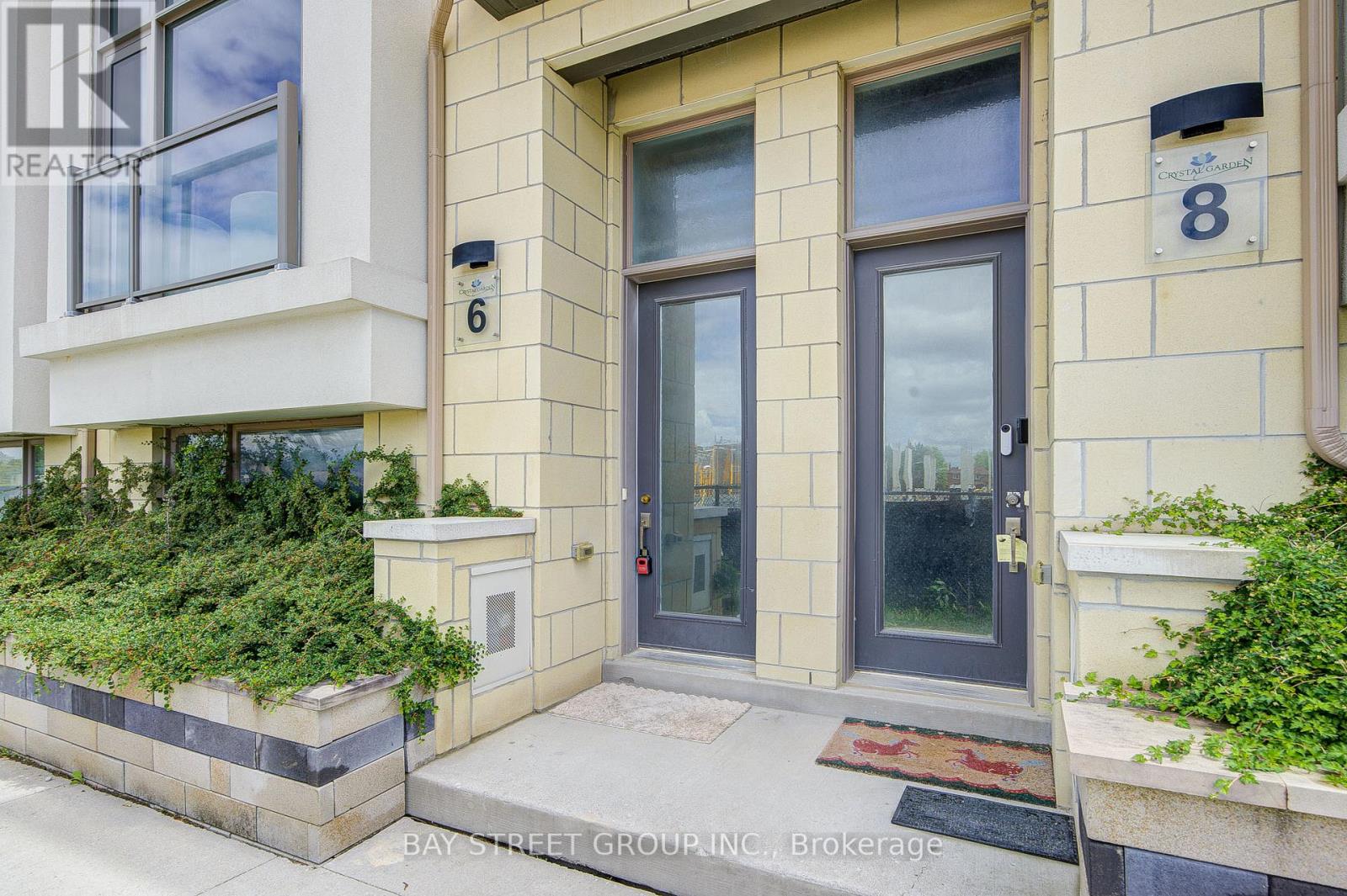 MLS® listing #29934172 for sale located at 6 TEASEL WAY