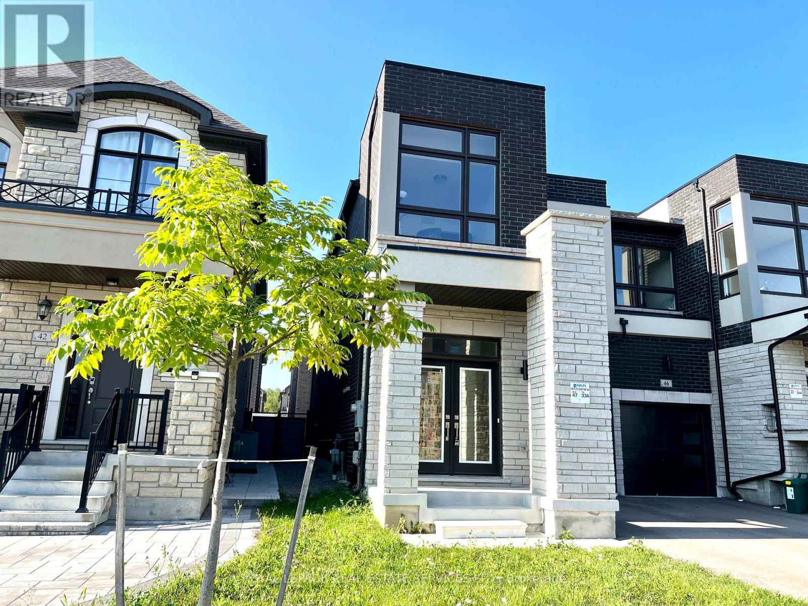 MLS® listing #29934588 for sale located at 44 HEWISON AVENUE