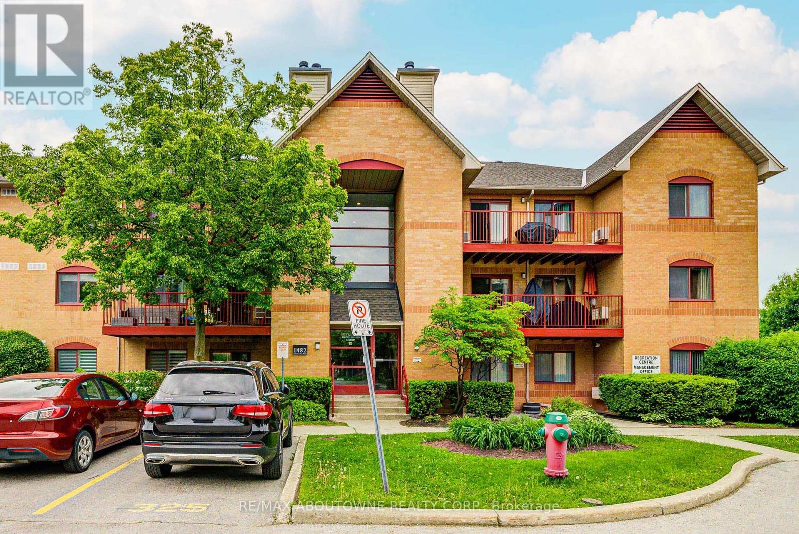 MLS® listing #29934740 for sale located at 1514 - 1482 PILGRIMS WAY
