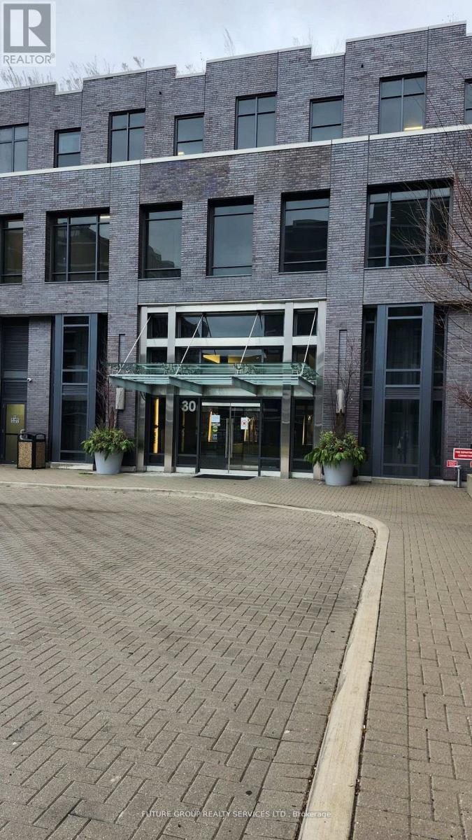 MLS® listing #29934859 for sale located at 3303 - 30 GIBBS ROAD