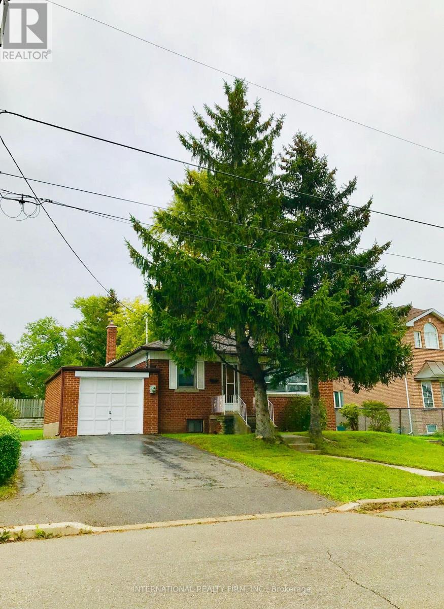 MLS® listing #29934983 for sale located at 81 CLAVER AVENUE