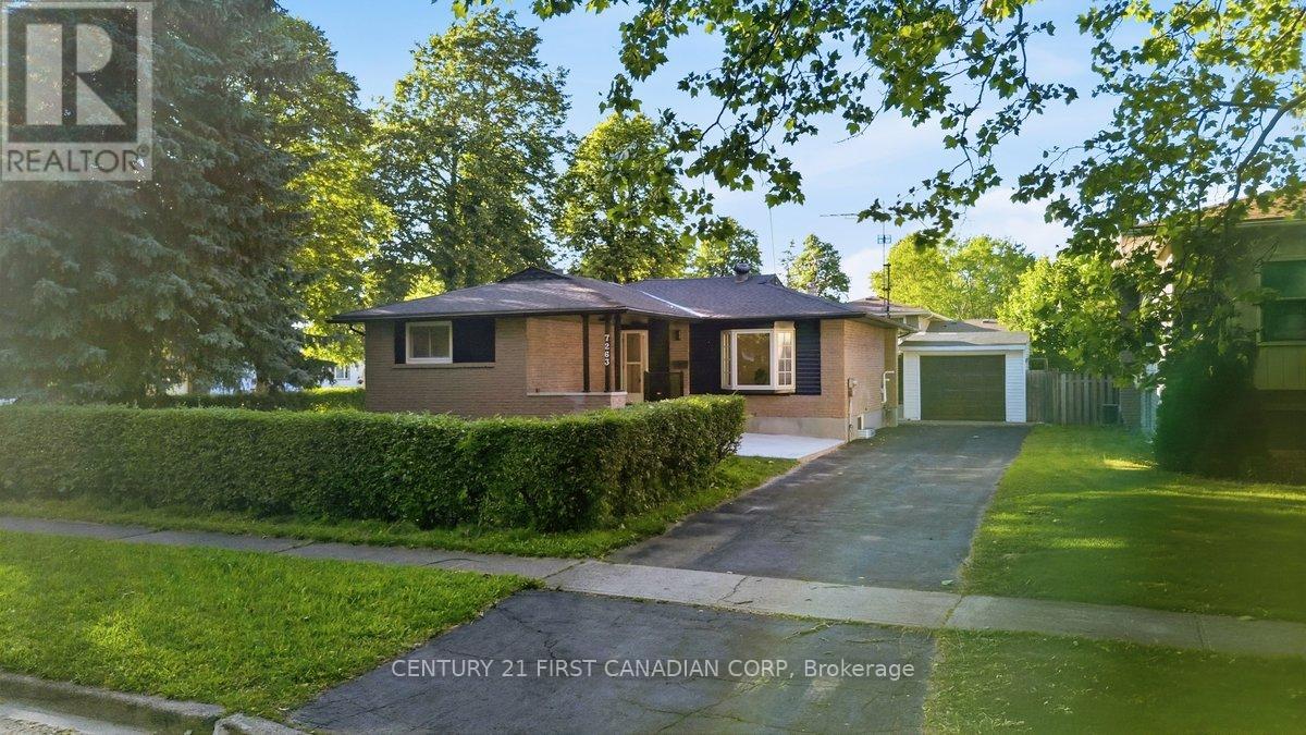 MLS® listing #29935025 for sale located at 7263 MAYWOOD STREET