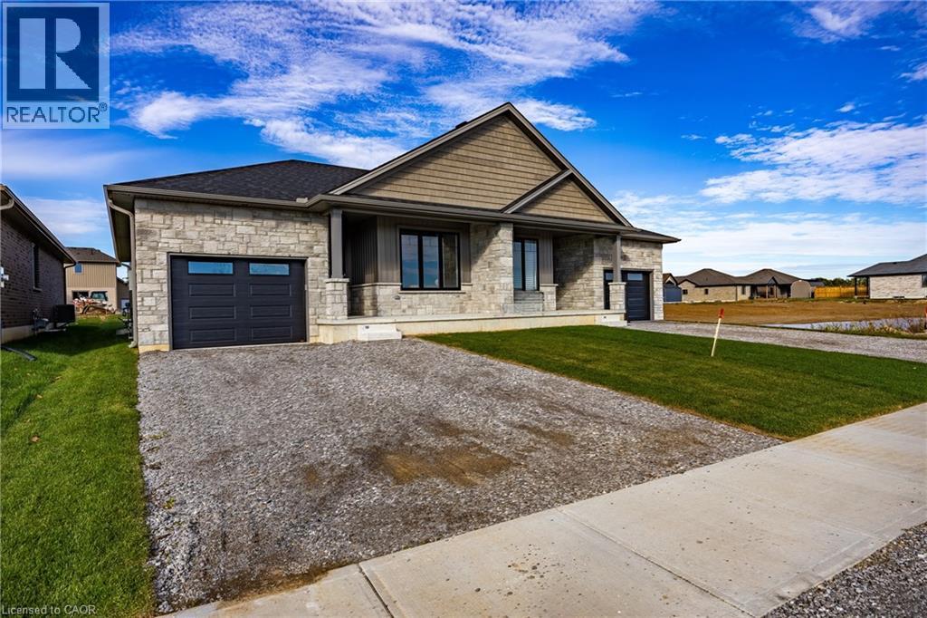 MLS® listing #29935123 for sale located at 377 ARGYLE Avenue