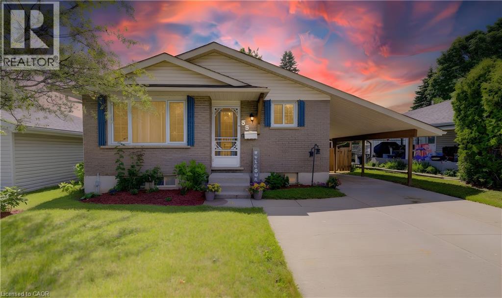 MLS® listing #29935201 for sale located at 55 SOUTHWOOD Drive