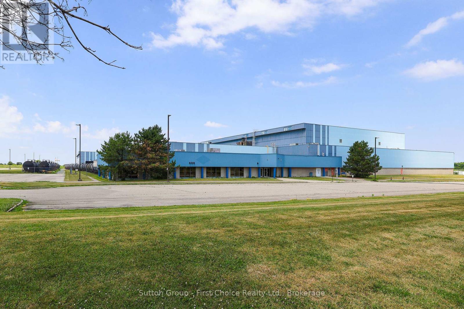 MLS® listing #29935274 for sale located at 500 JAMES STREET S