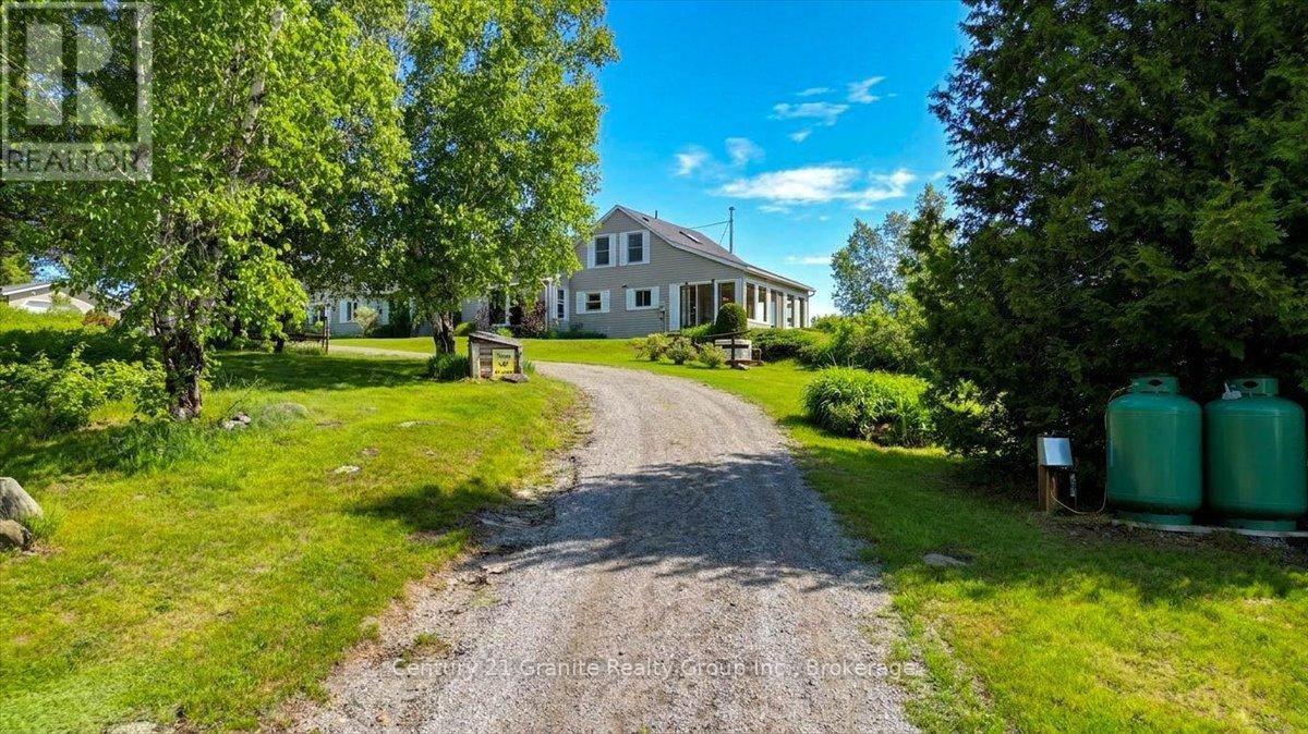 MLS® listing #29935539 for sale located at 1351 OJIBWAY ROAD