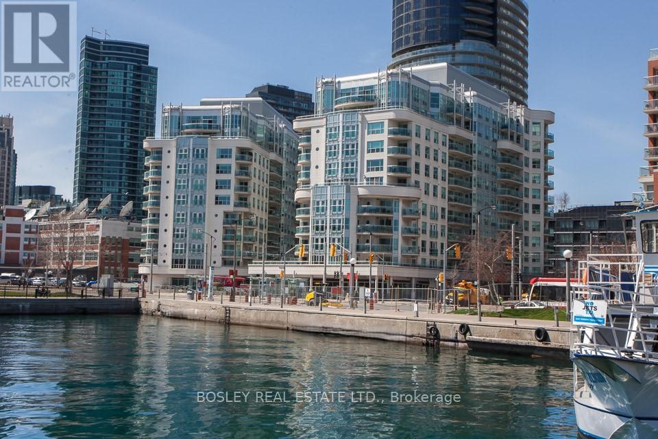 MLS® listing #29936051 for sale located at 828 - 600 QUEENS QUAY W