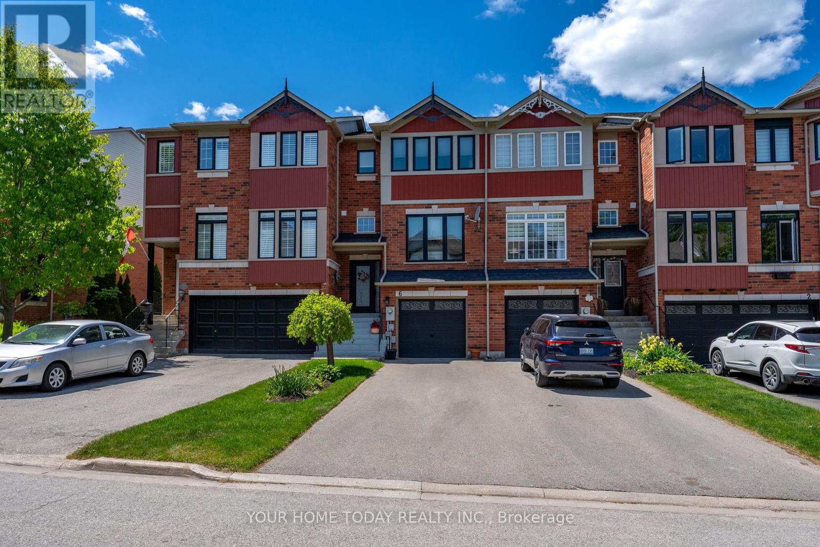 MLS® listing #29936114 for sale located at 6 GREY OWL RUN