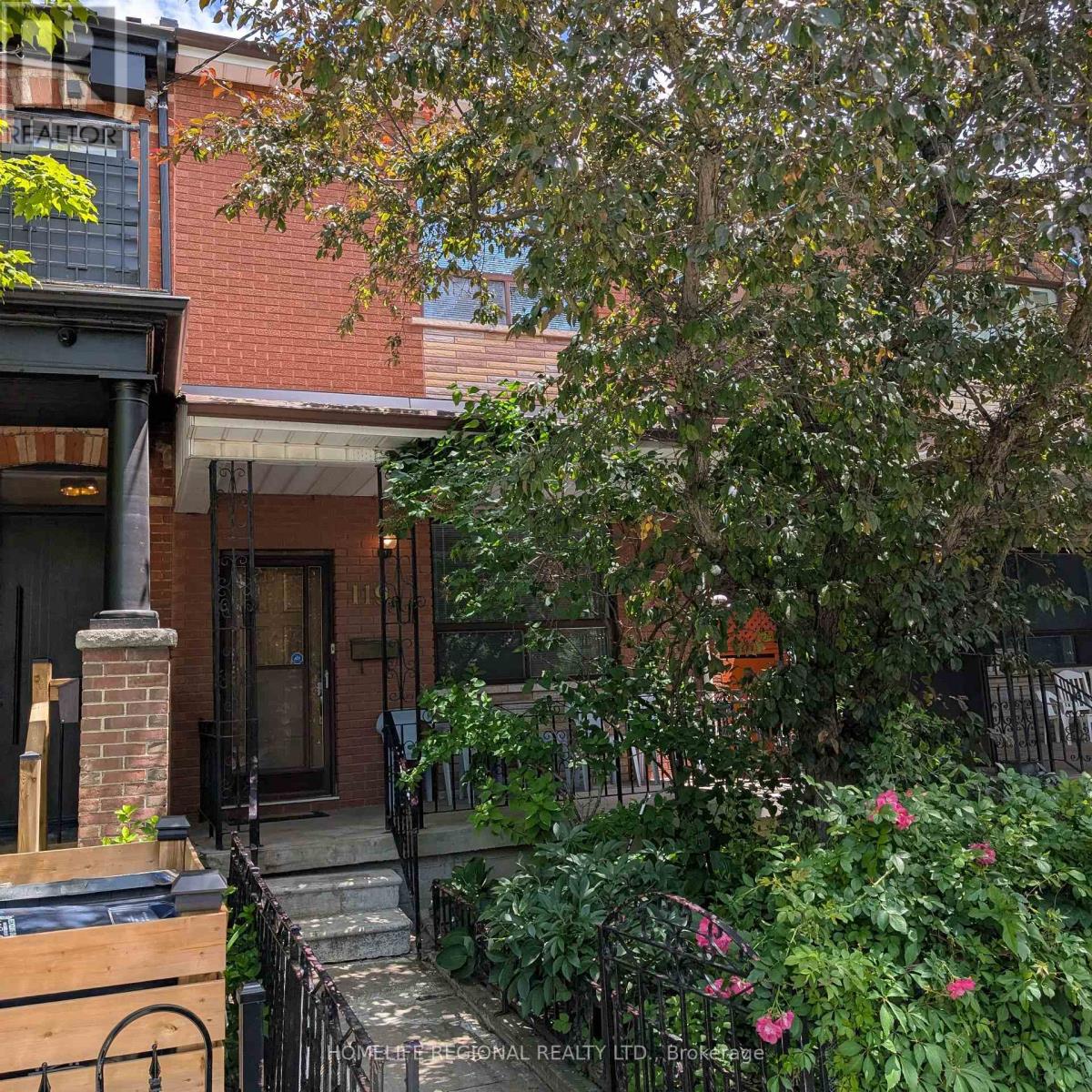 MLS® listing #29936755 for sale located at 119 MAJOR STREET