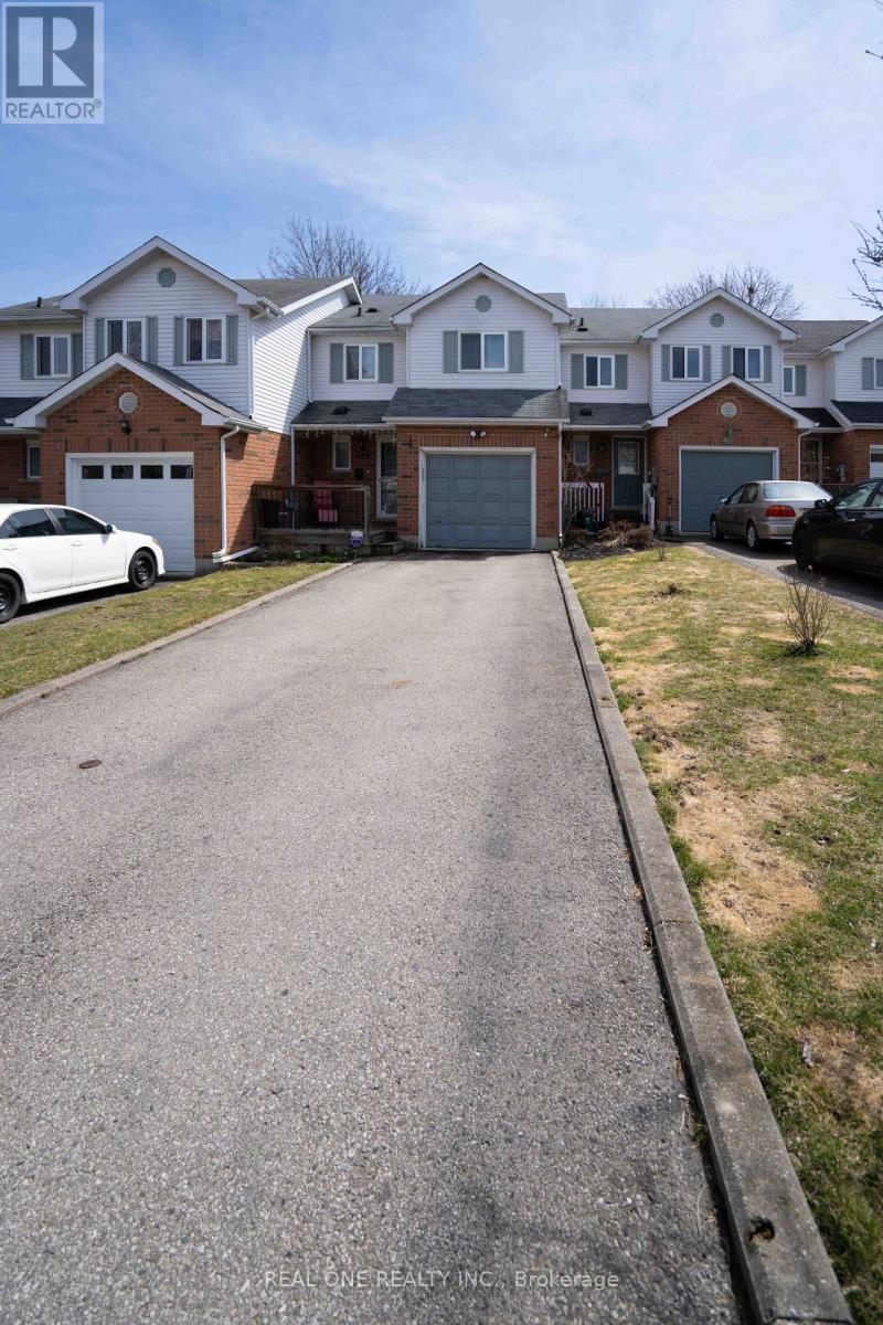 MLS® listing #29936875 for sale located at 407 DOWNSVIEW PLACE