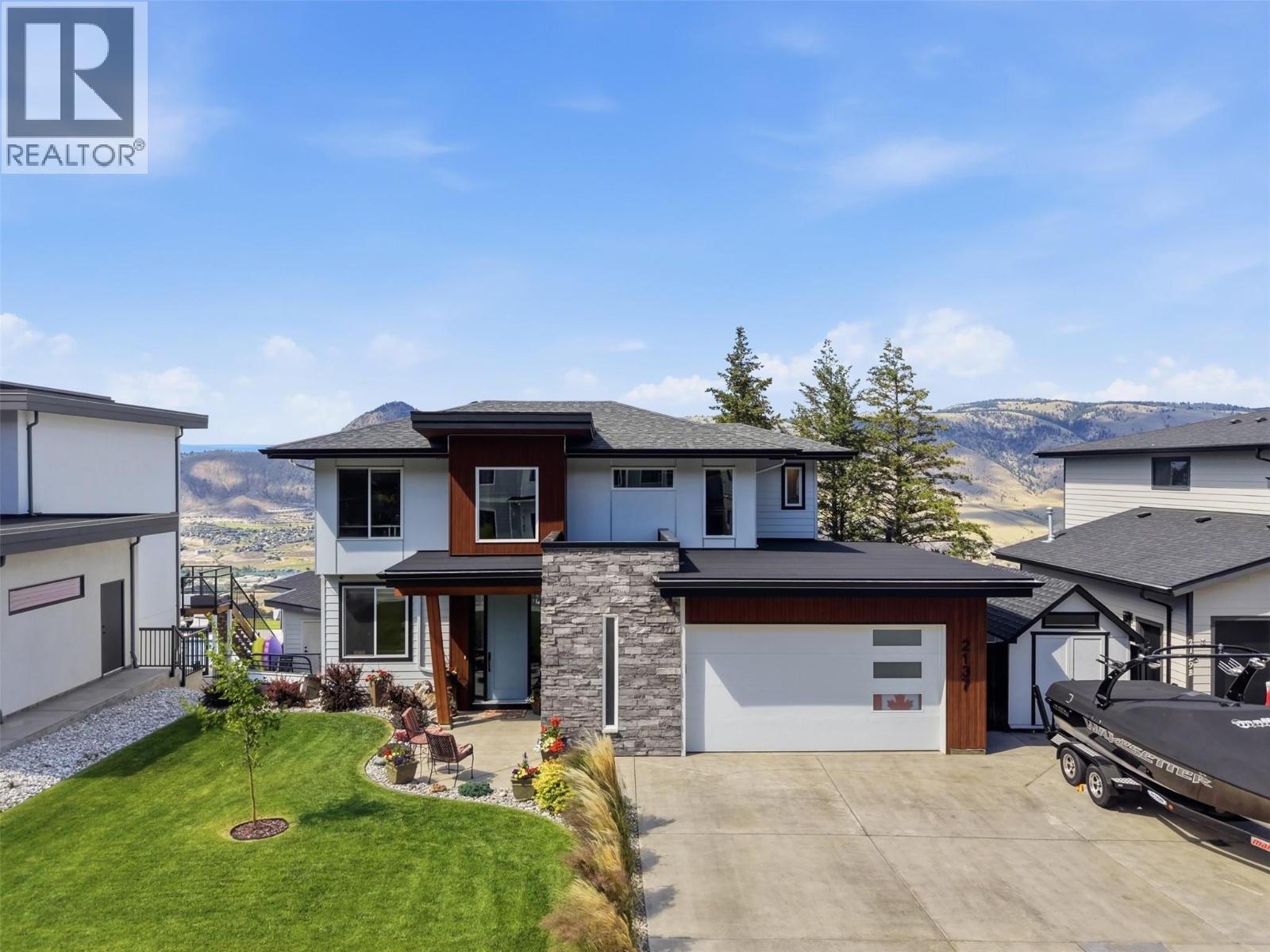 MLS® listing #29938057 for sale located at 2137 LUPIN Court