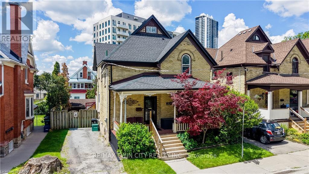 MLS® listing #29938811 for sale located at 51 IRVIN STREET