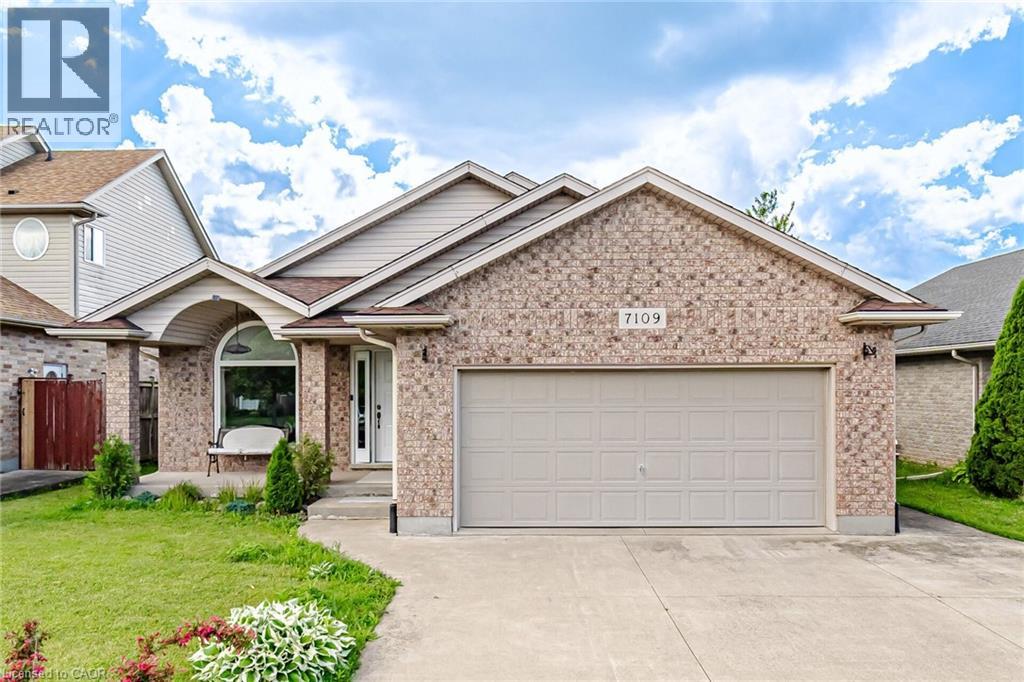 MLS® listing #29939088 for sale located at 7109 PARKSIDE Road