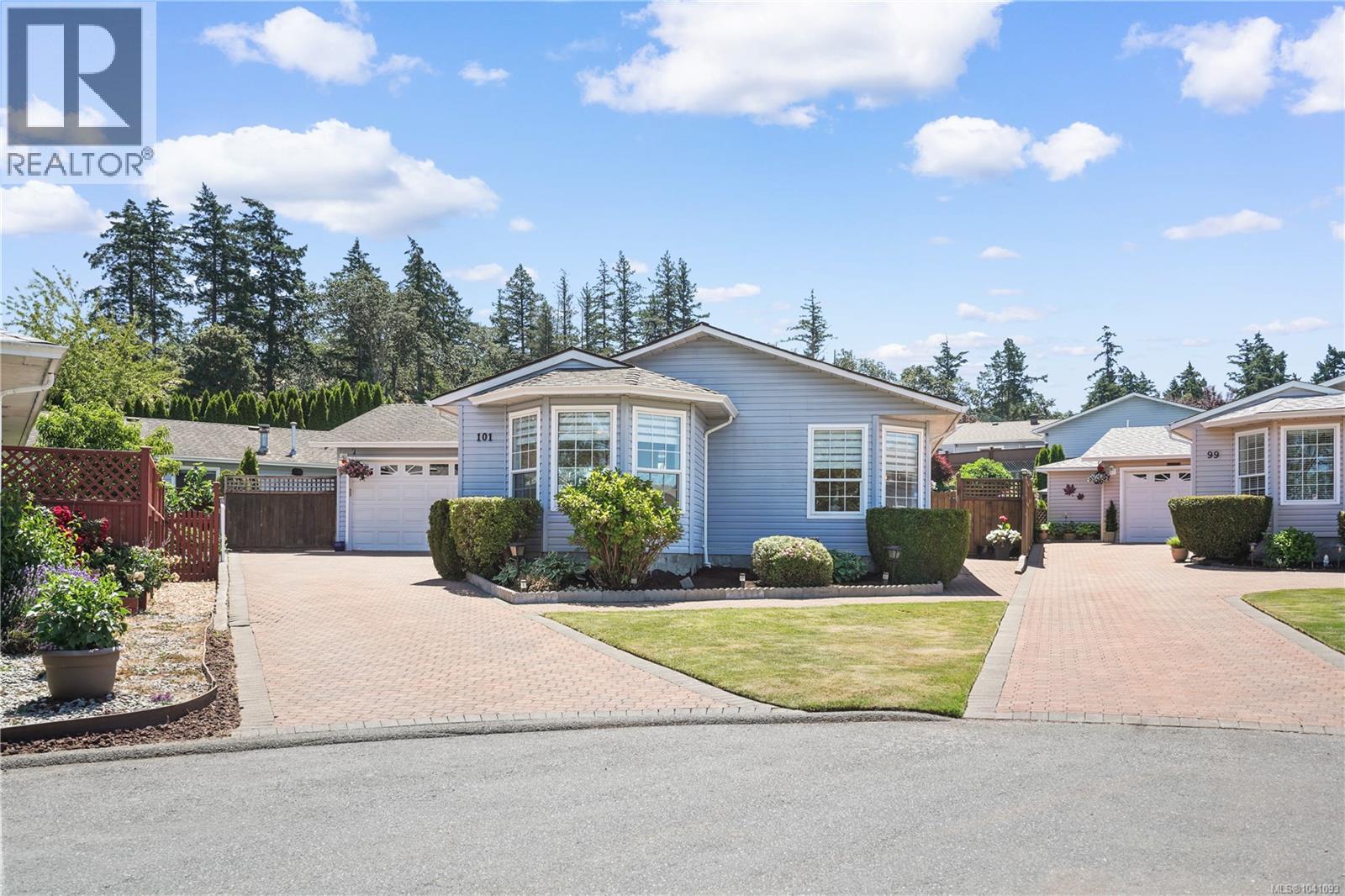 MLS® listing #29940040 for sale located at 101 Raven Crt
