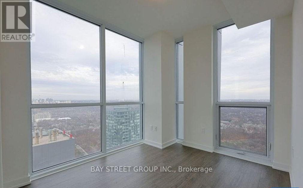 MLS® listing #29940129 for sale located at 4008 - 1 YORKVILLE AVENUE