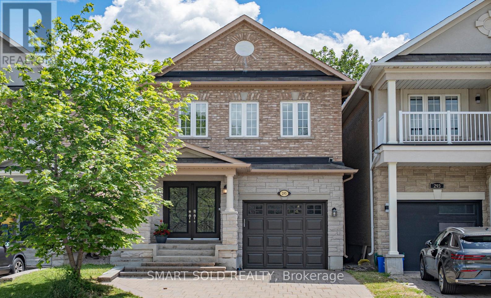 MLS® listing #29940143 for sale located at 295 BATHURST GLEN DRIVE