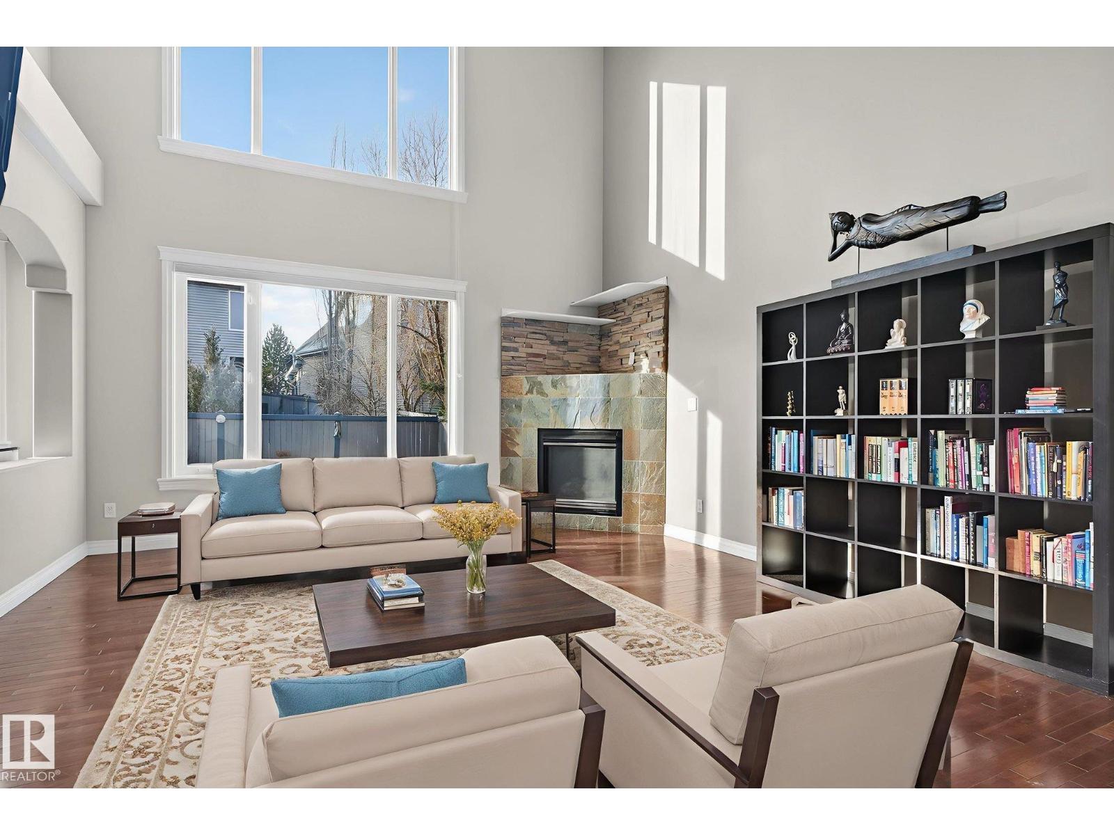 MLS® listing #29940155 for sale located at 613 Stewart CR SW