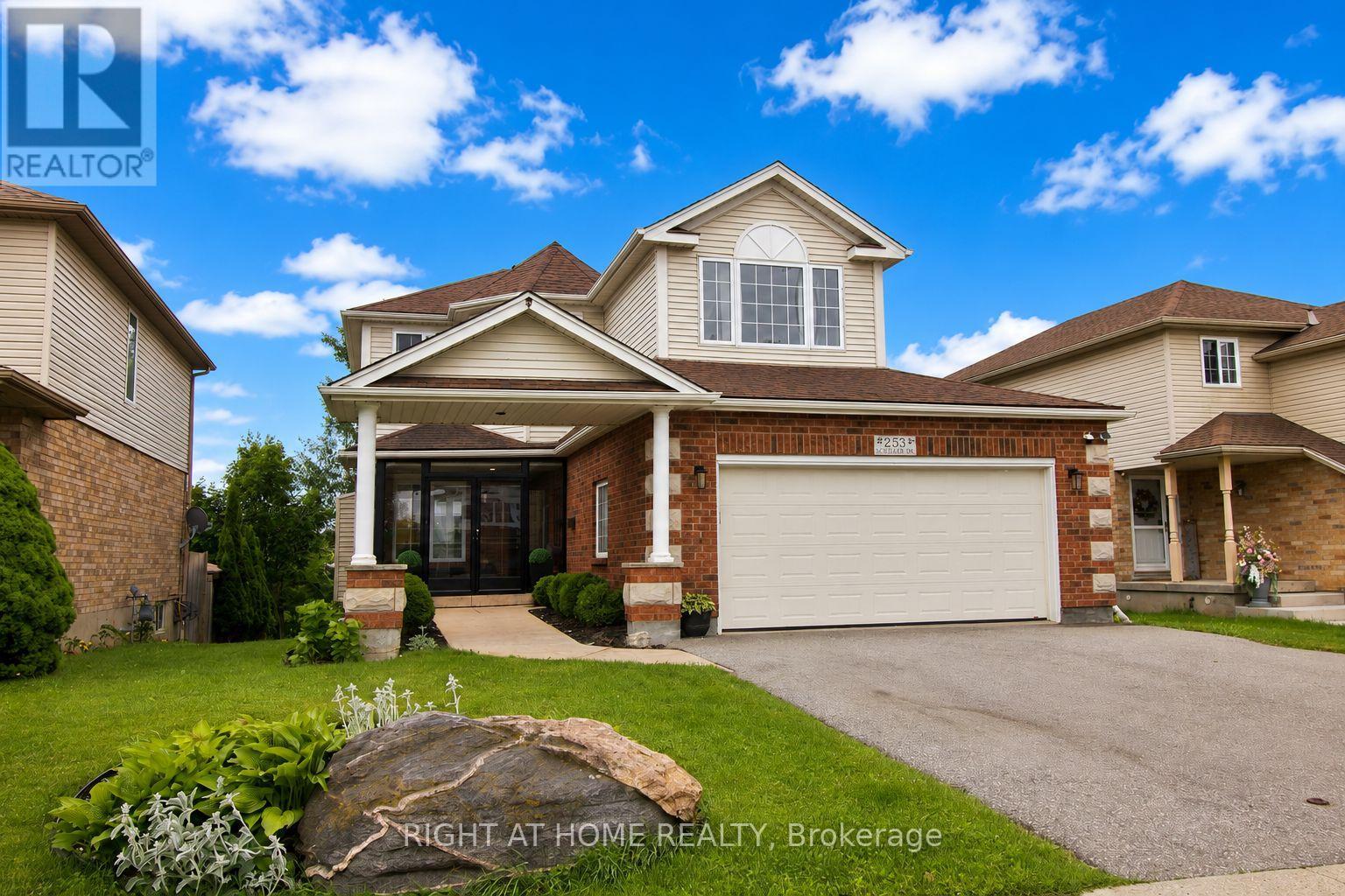 MLS® listing #29940184 for sale located at 253 SCHNELLER DRIVE