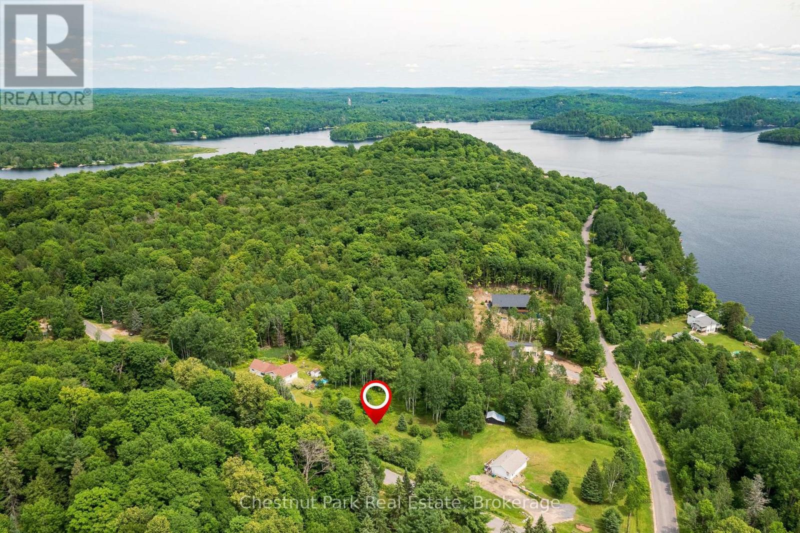 MLS® listing #29940381 for sale located at 17 VERNON LANE