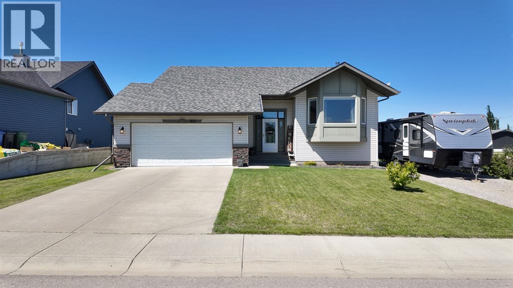 MLS® listing #29940515 for sale located at 303 Railway Point SE