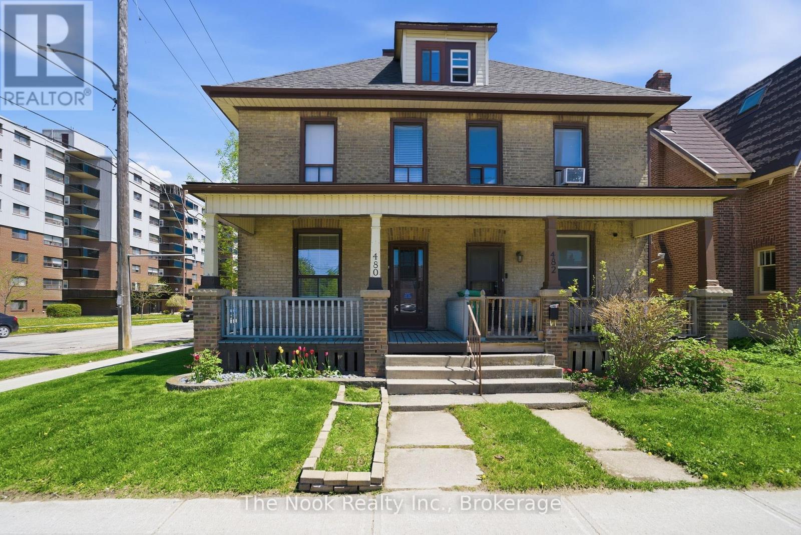 MLS® listing #29940735 for sale located at 480 GEORGE STREET S