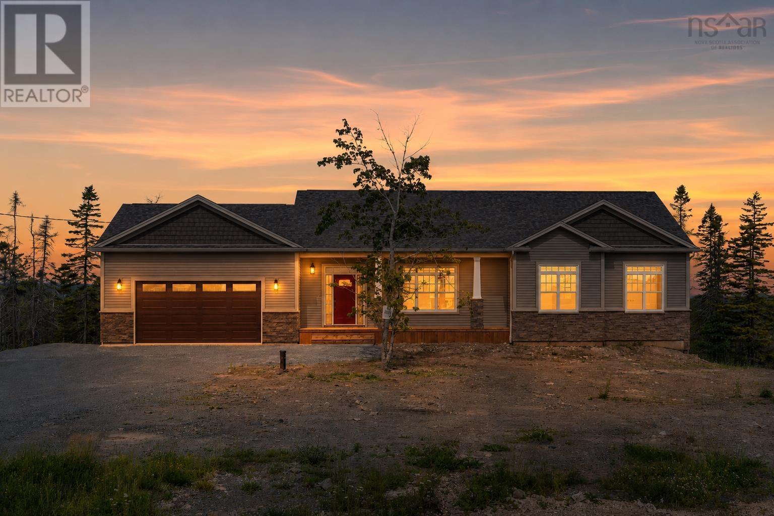 MLS® listing #29940754 for sale located at 1097 Fleetwood Drive