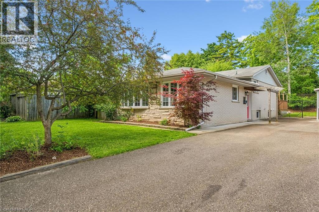 MLS® listing #29940822 for sale located at 107 QUEENSTON Drive