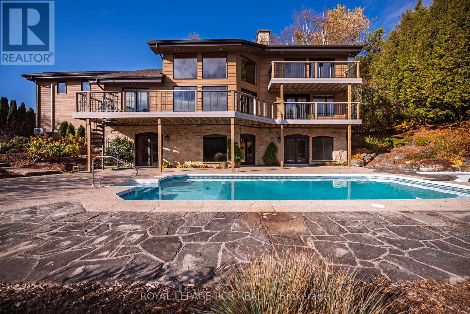 MLS® listing #29941269 for sale located at 674189 HURONTARIO STREET