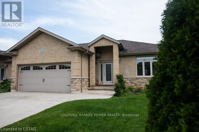 MLS® listing #29941303 for sale located at 176 TANOAK DRIVE