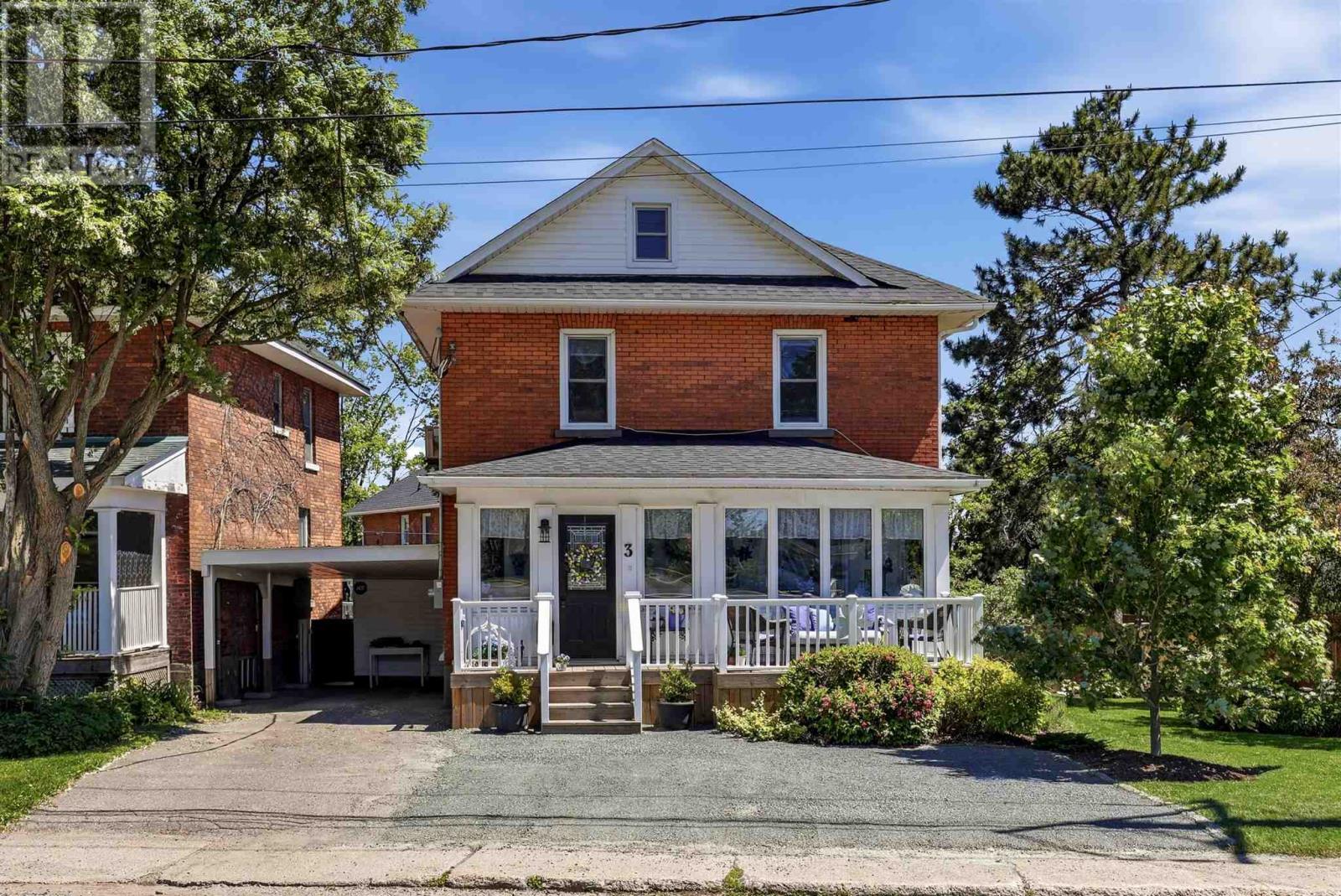 MLS® listing #29941536 for sale located at 3 Ontario AVE