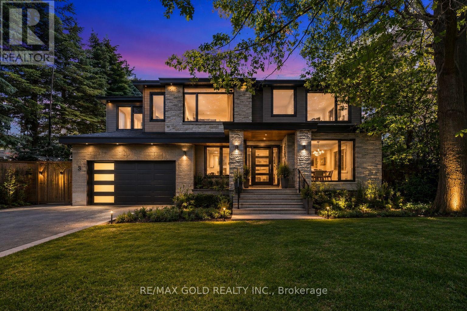 MLS® listing #29941543 for sale located at 3 AUBREY AVENUE