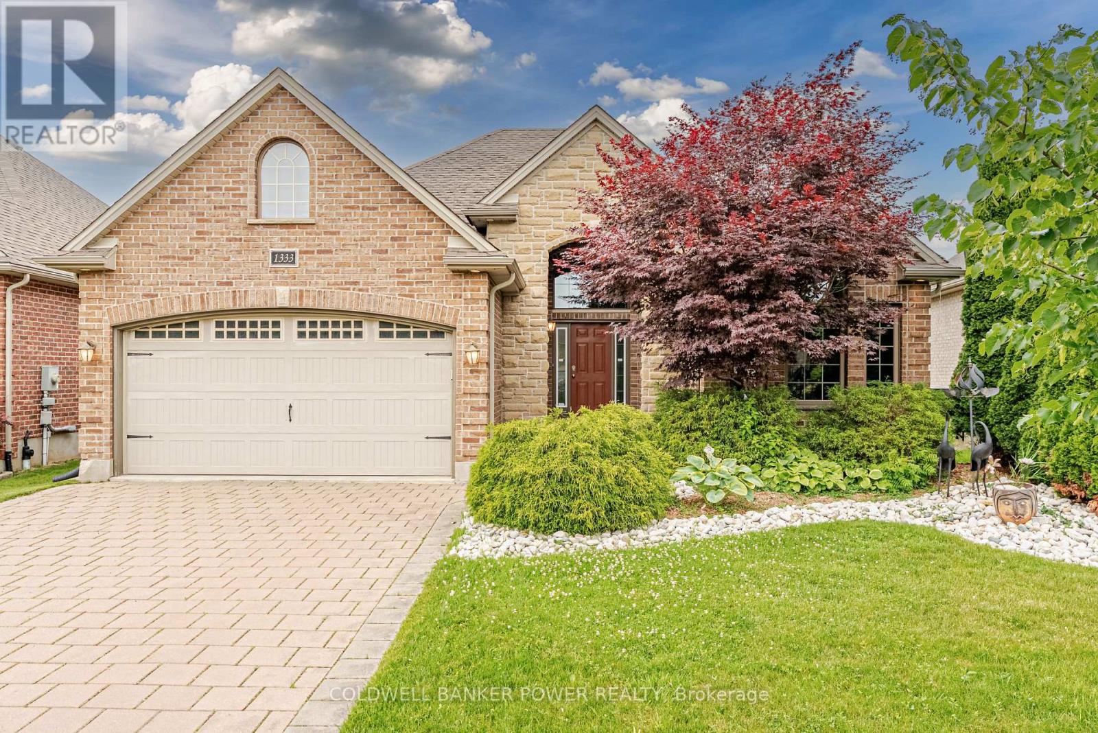 MLS® listing #29942356 for sale located at 1333 STAFFORDSHIRE ROAD