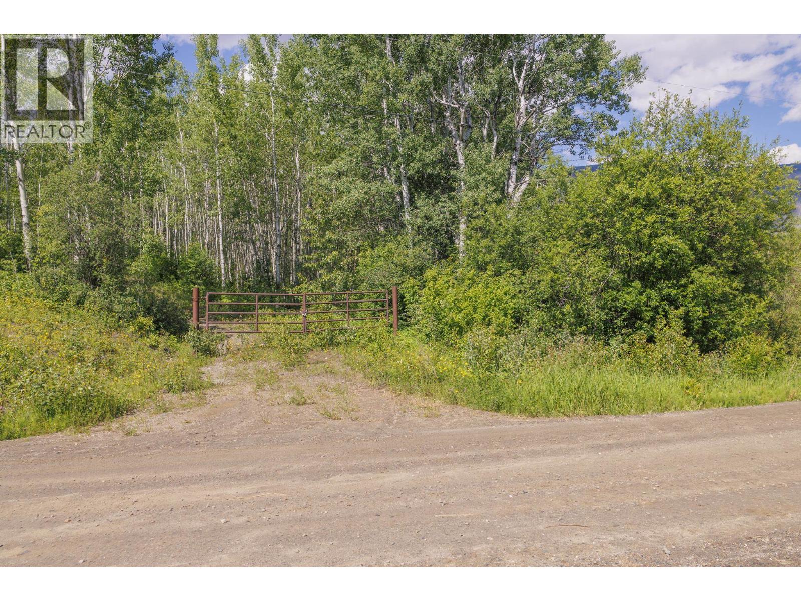 MLS® listing #29944717 for sale located at DL 5314 HORSESHOE LAKE ROAD